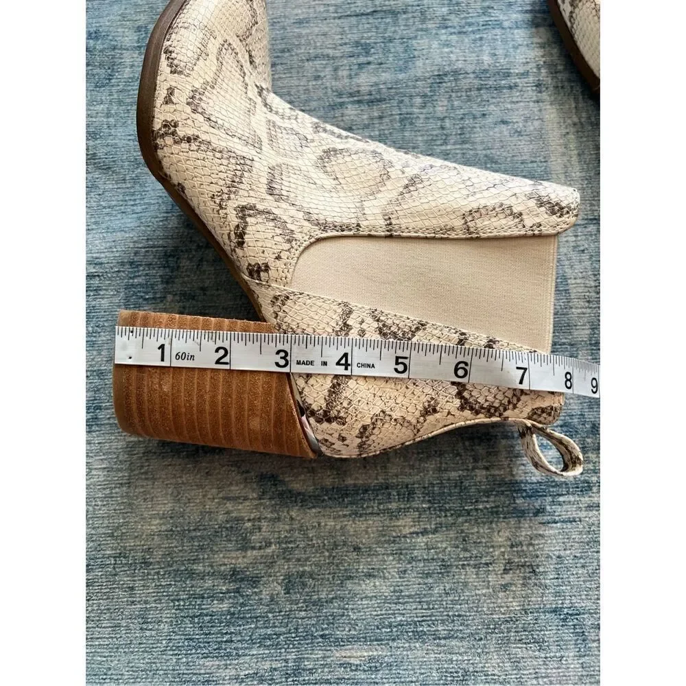 Steve Madden Cream Brown Snake Print Knoxi Pointed Toe Booties Size 8.5